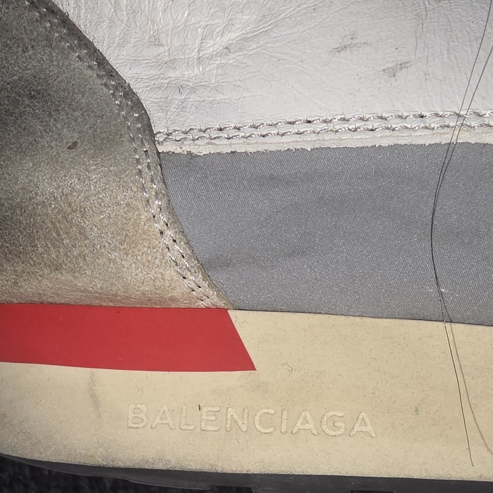 Men's Black and White Sneakers - Picture 4 of 11